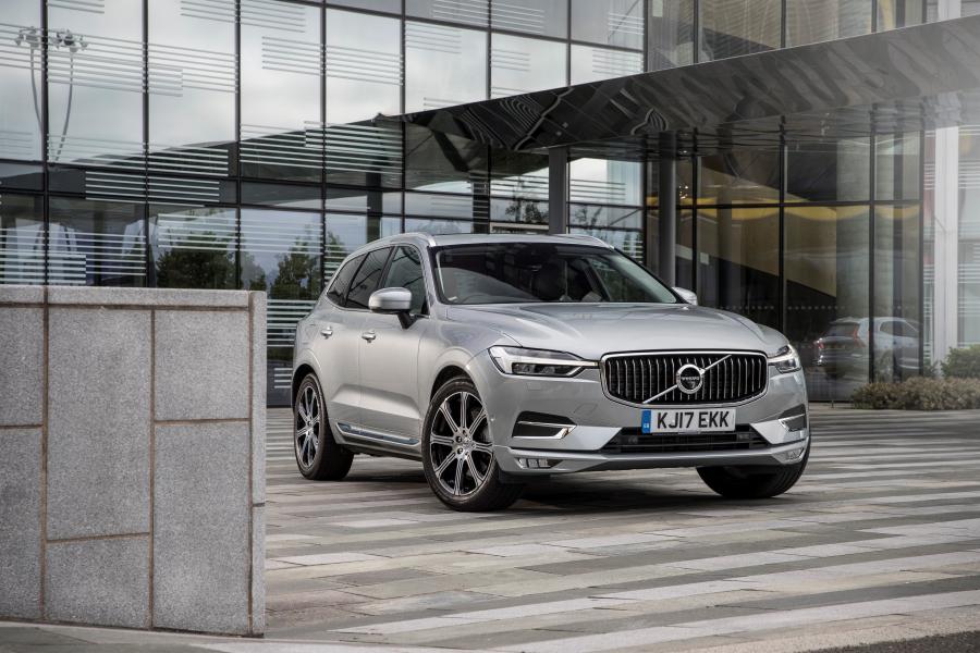  Volvo XC60 D4 Inscription 2017 года  (UK) (фото 82 из 172)